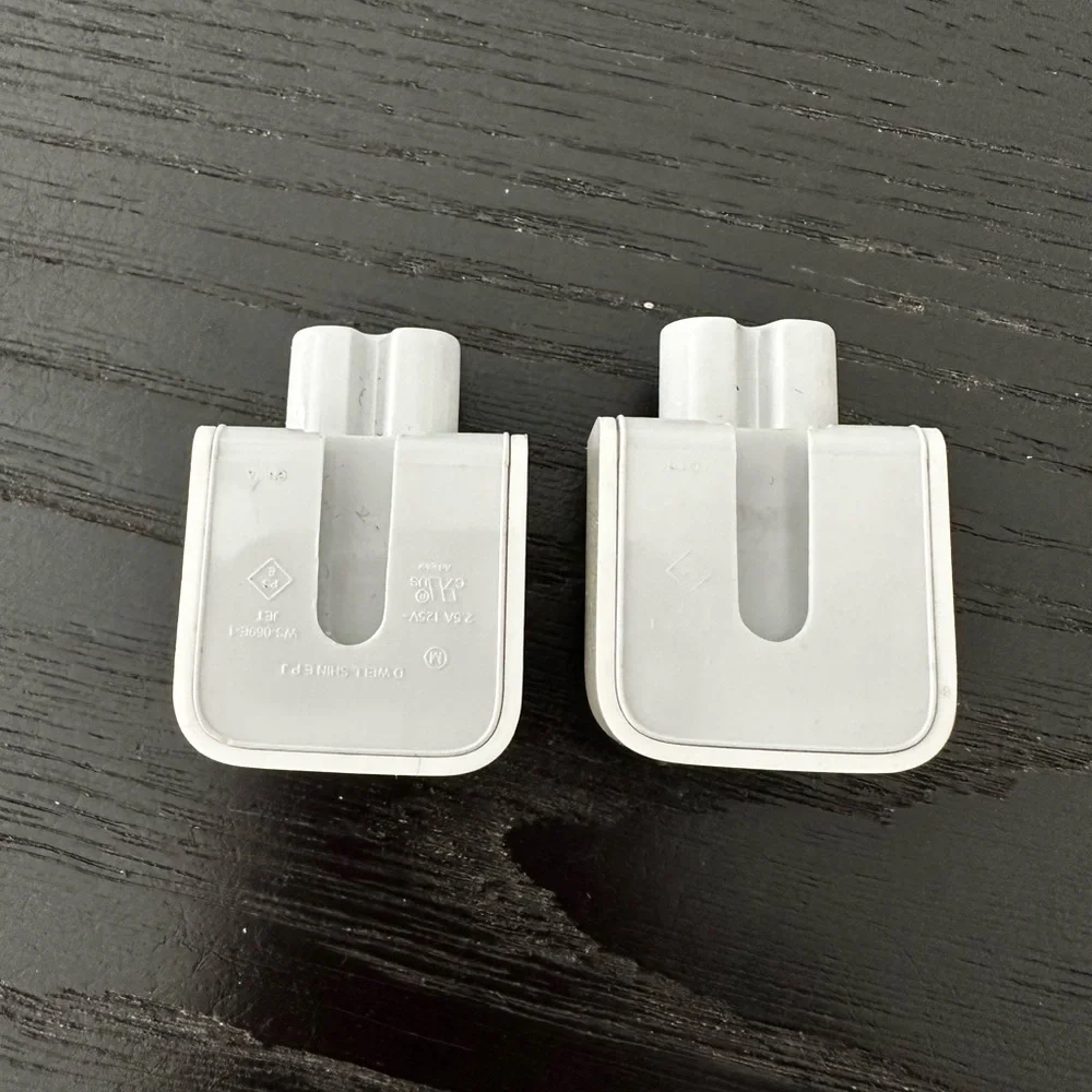MAC AC Wall Adapter Plug